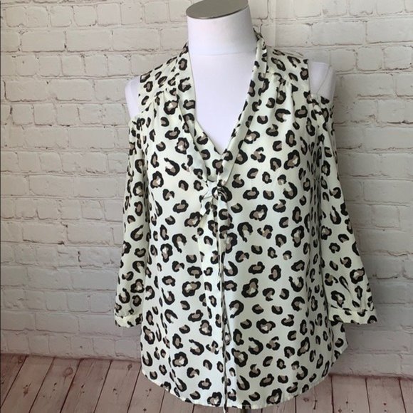 Monteau Leopard Print Cold Shoulder Blouse with Draped Bow Neckline – Size Small - Picture 4 of 7
